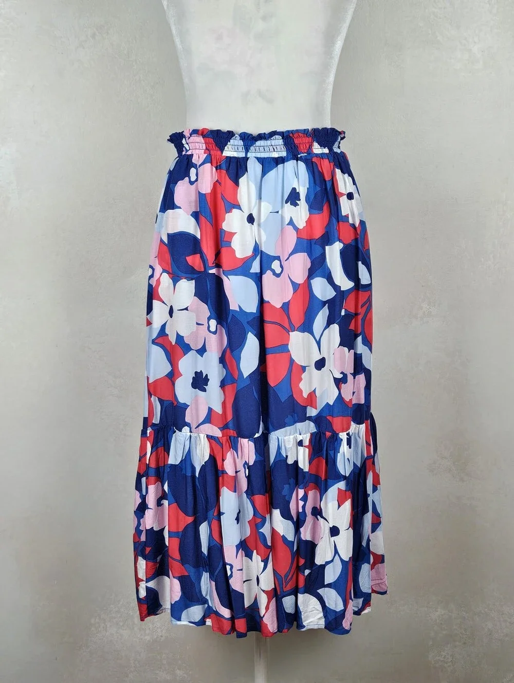 Draper James RSVP Blue Floral Tiered Midi Skirt with Red and Pink Accents NWOT - Picture 3 of 11